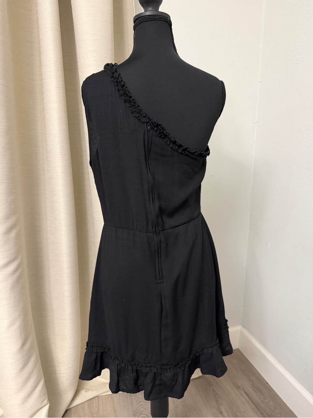 One-Shoulder Black Ruffle Mini Dress - Picture 3 of 7
